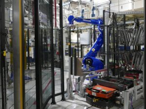 Wykorzystywanie robotów przemysłowych w produkcji